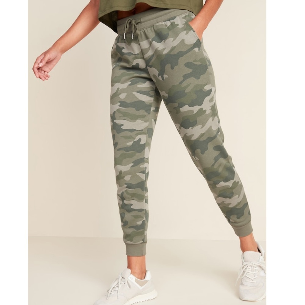 Green Camo Jogger Pants NWT | XS